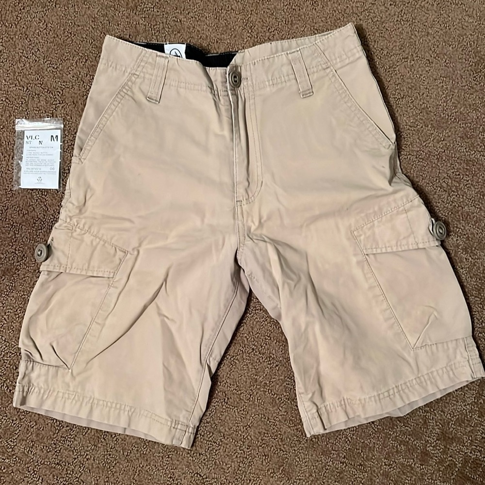 VOLCOM Khaki boys size 12 shorts. 🩳